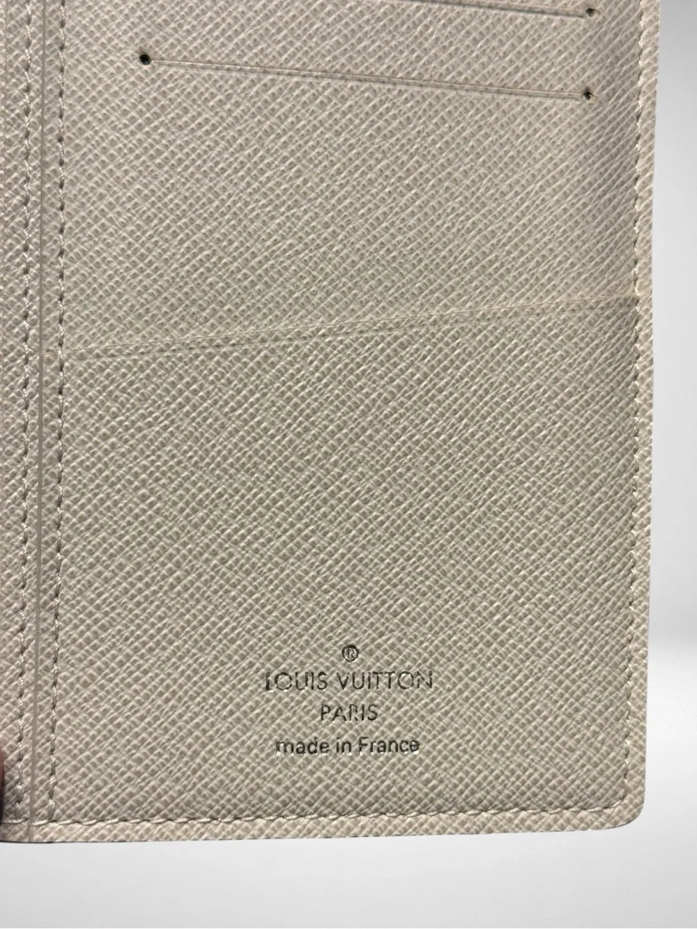 Louis Vuitton Brazza Wallet Monogram Antarctica Taiga White Bifold Dustbag Abloh